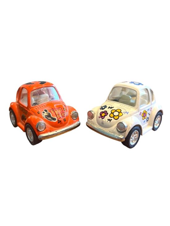 Kintoy Other - Vtg Kintoy 1:36 Scale Diecast Volkswagen Beetle Cars 5" Pull Back Motorized